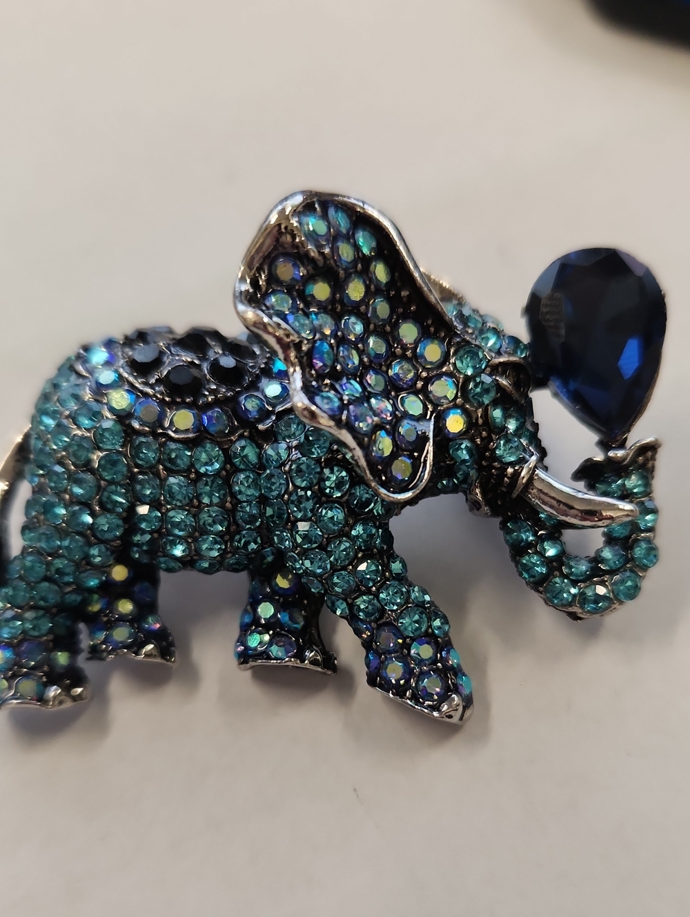 Teal Crystal Elephant Brooch with Sapphire Teardrop Accent